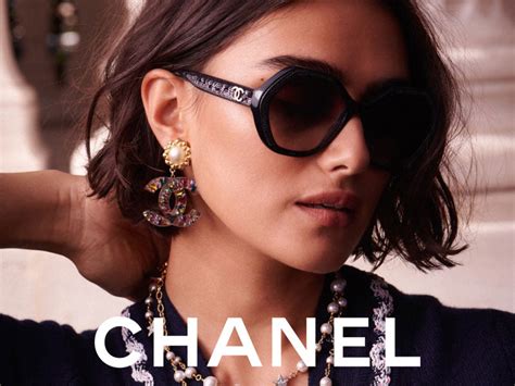 lunettes de soleil chanel pour femme|chanel lunette soleil carré.